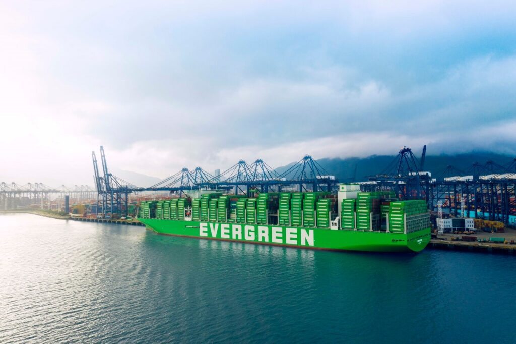 Evergreen Marine's Greenhouse Gas Emission Inventory Receives Double Certification