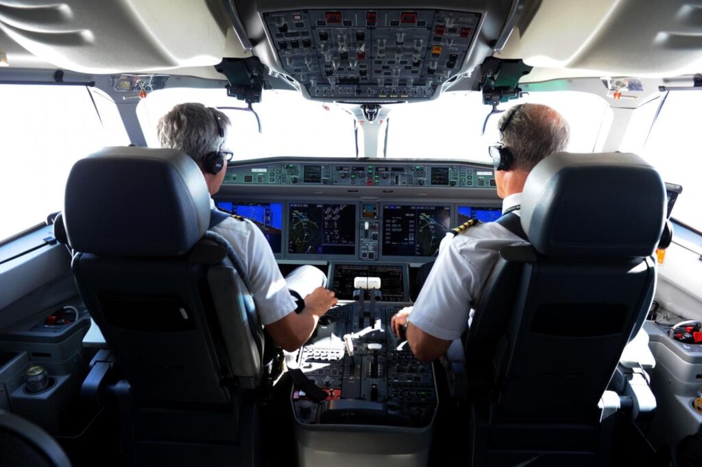 Airlines Push for Single Pilot Flights