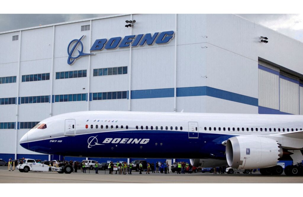 100 Dreamliners Included in United Airlines’ Significant Boeing Deal