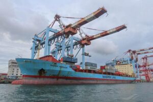 Maersk Joins the Bandwagon, Scraps a 1092 TEU Maersk Aberdeen