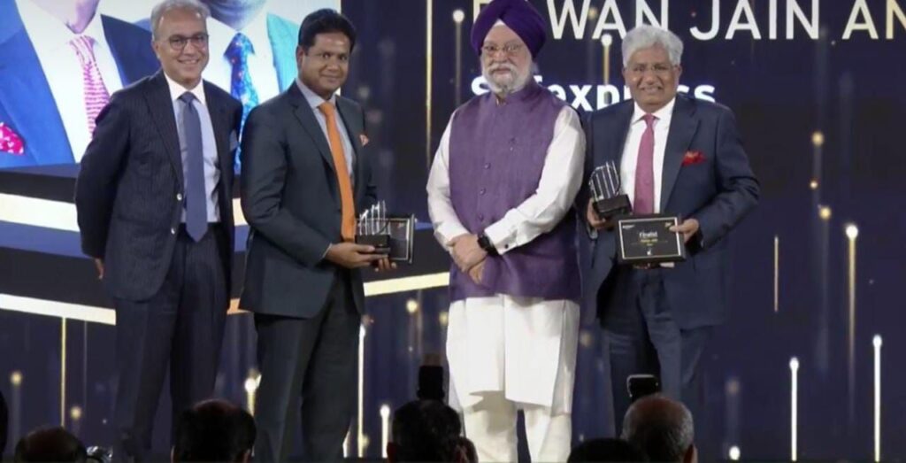 Safexpress’ Chairman and MD Win EY Entrepreneur of the Year Award