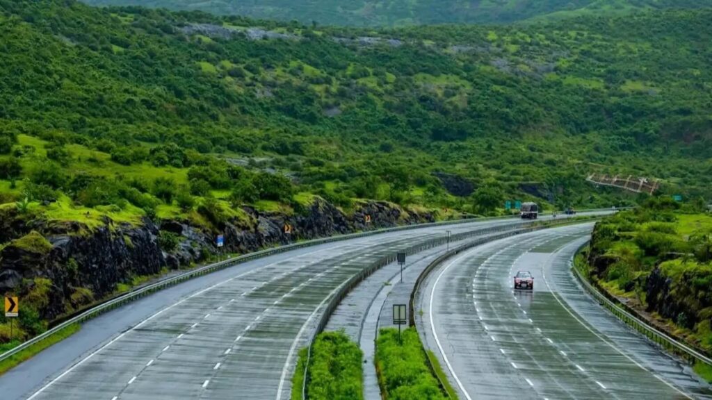 Mumbai-Goa highway gets repaired lane ahead of Ganeshotsav