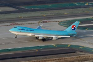 Korean Air promotes sustainable aviation fuel for cargo operations