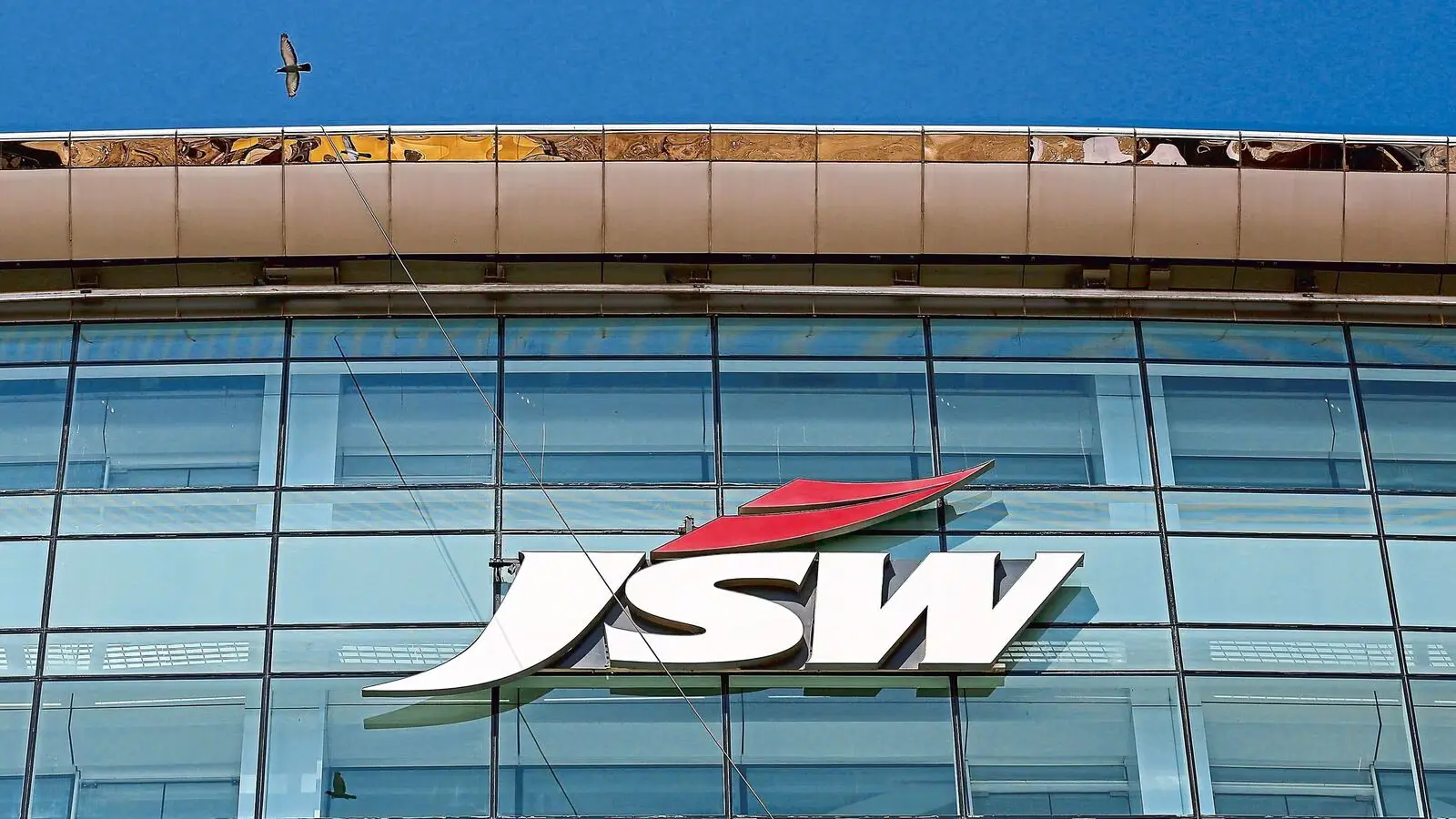 SWR and JSW Minerals partner for iron ore transportation