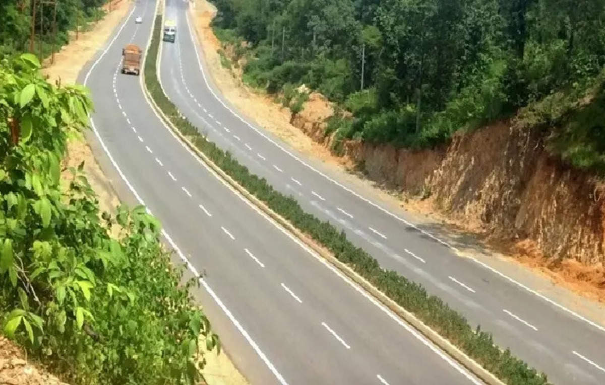 5000 km road network completed in 65 years in UP