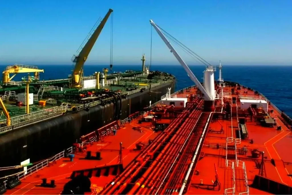 GAIL achieves world's first LNG ship-to-ship transfer