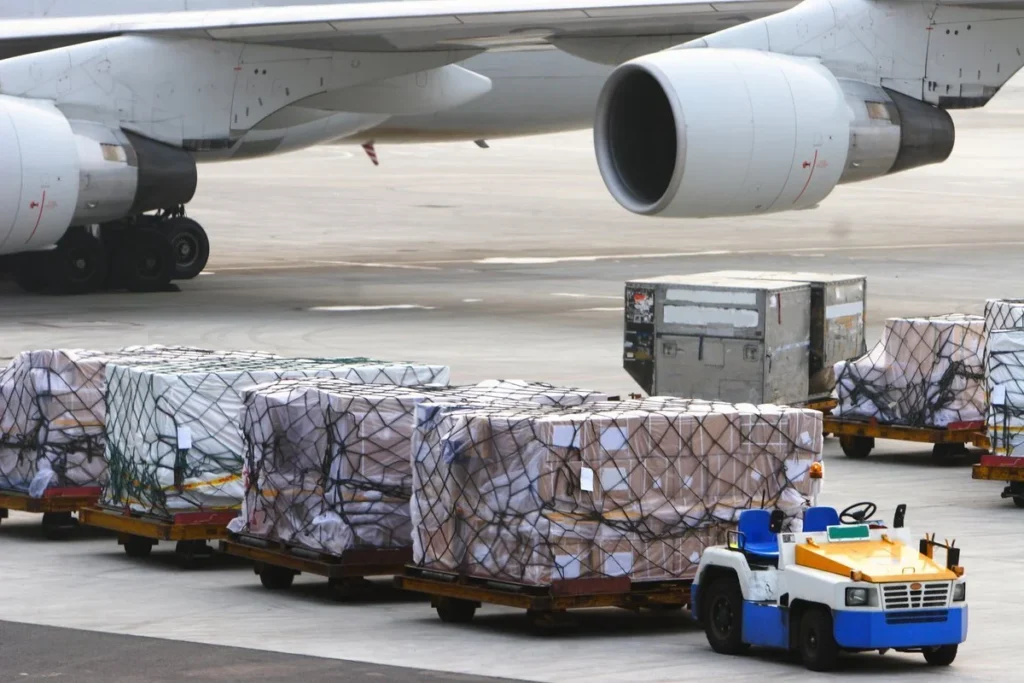 November's e-commerce boost raises air cargo demand