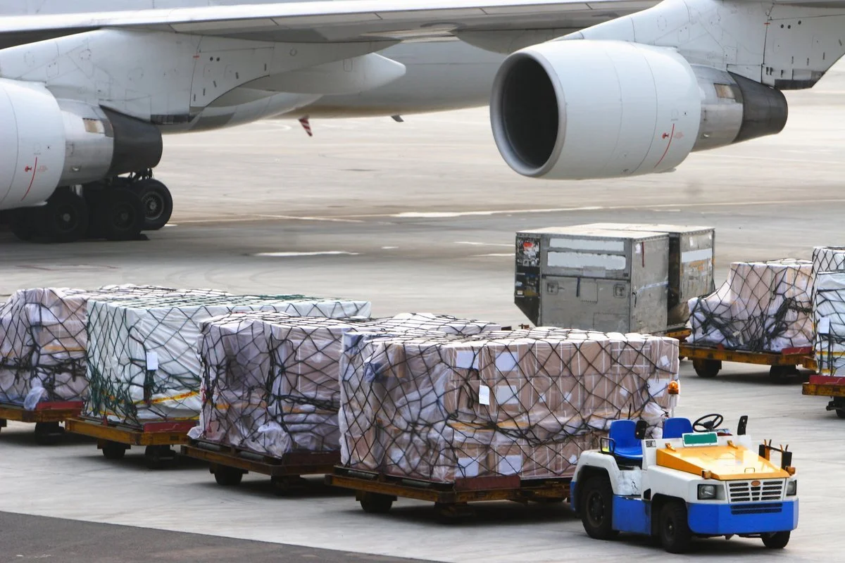 Novembers e-commerce boost raises air cargo demand