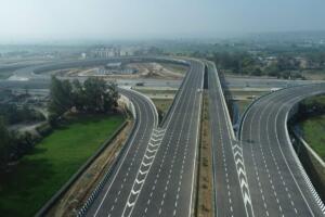 Road ministry to boost infra with 14 new expressways worth ₹1.3 lakh cr investment