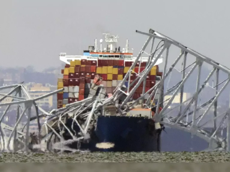 Salvage operations and safety measures intensify at the Key Bridge incident site