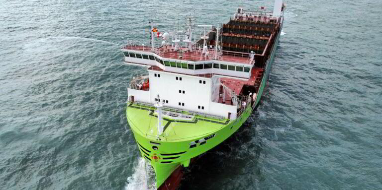 X-Press Feeders initiates sustainable shipping with green methanol in Singapore