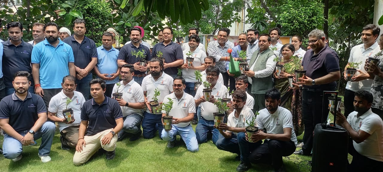 OM Logistics boosts greenery with massive plantation drive