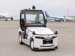 Tokyo’s Haneda Airport trials driverless vehicle to tow cargo containers