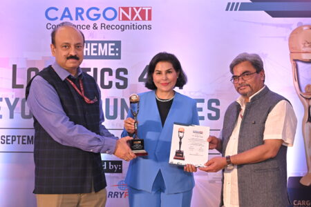 Dr. Vandana Singh given ‘Best Cargo Professional - Customer Service Excellence’