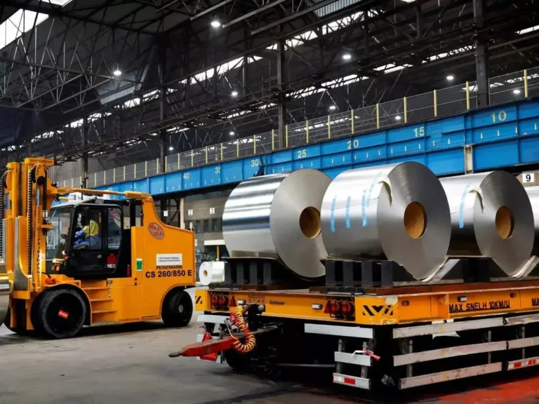 JN Port's NSDT shatters daily steel unload record, handling over 20k MT