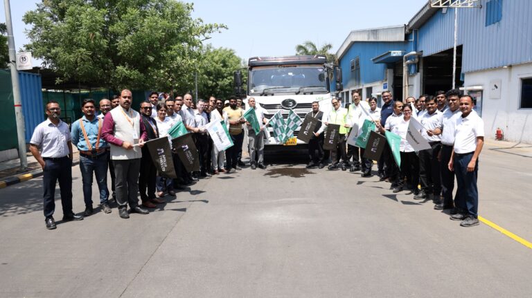 GreenLine flags off LNG truck fleet drive sustainable logistics