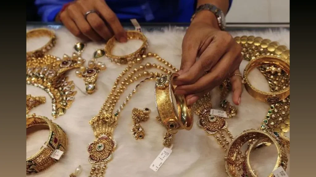 India's gems & jewellery exports see 4.62% dip in April