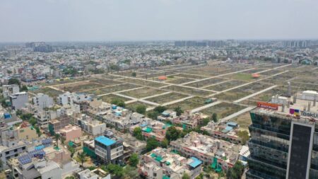 PMG reviews ₹4,904 cr projects in Andhra Pradesh and Tamil Nadu