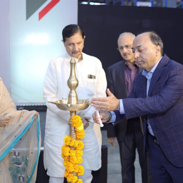Mahindra Logistics opens green warehouse for Cummins in Phaltan