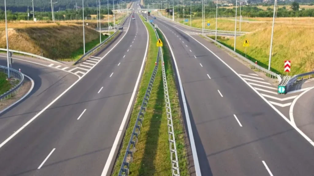 Delhi-Jaipur greenfield highway boosts cargo, cuts travel to 3 hrs