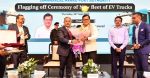 India’s first EV truck fleet with swappable batteries launched at JNPA