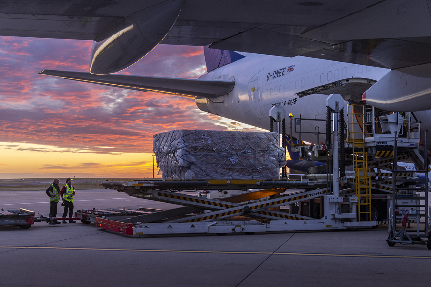 AIR ONE launches first scheduled freighter with Boeing 747F at EMA ...
