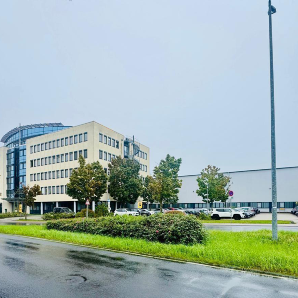 Home 28 WFS expands E-commerce & freight handling with new Frankfurt warehouses