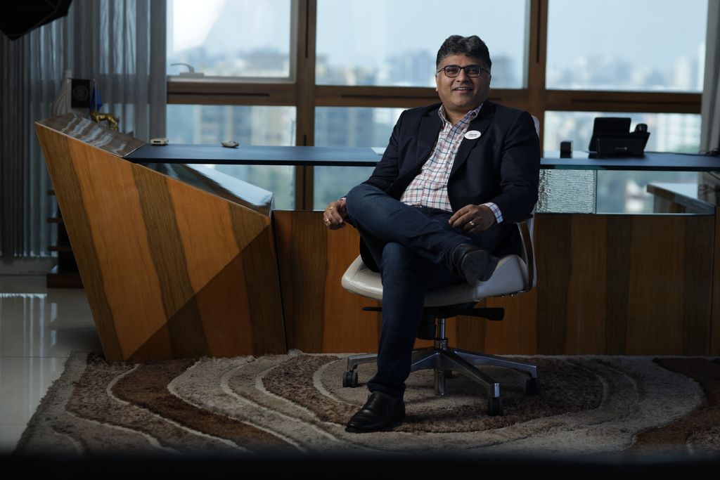 Global shipping companies shift to Indian Flag as maritime reforms boost the sector 1 Global shipping companies shift to Indian Flag as maritime reforms boost the sector