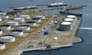 US pressure squeezes russian oil exports to India, yet trade far from over