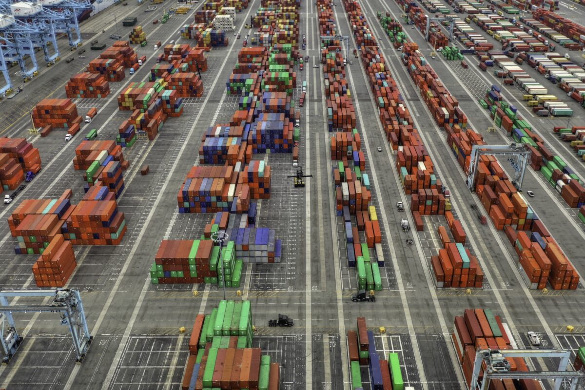 PM unveils ₹830cr bengal projects to boost cargo and multimodal logistics