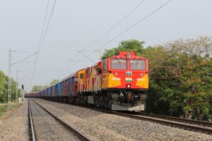 India’s DFC hits record 892 daily train interchanges, boosting rail efficiency