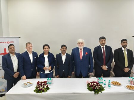 Continental Carriers Pvt Ltd Signs MoU with AISATS to Leverage MMCH at Noida International Airport for Efficient International Cargo Transfers