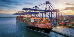 India's Major Ports Handle 915 Million Tonnes in FY26