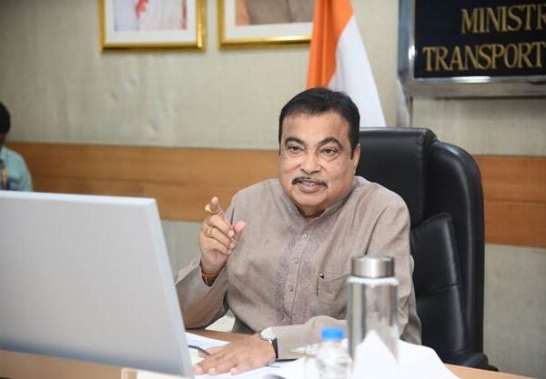 Shri Nitin Gadkari Reviews 7,667 km of NH Projects in North India