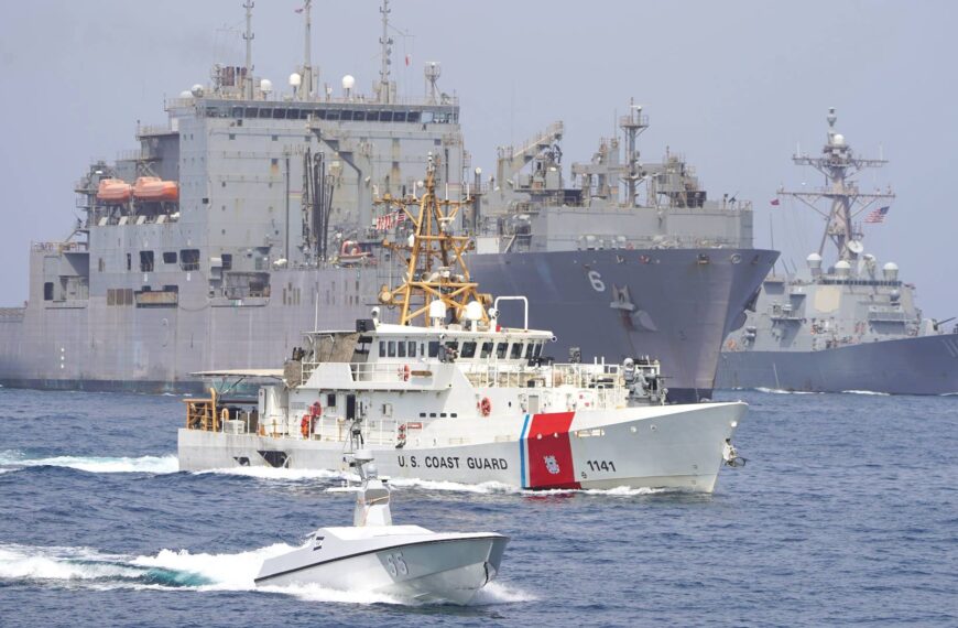 US Navy escorts vessels through Strait of Hormuz