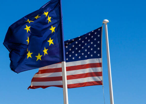 EU-US Goods Trade Hits Record Despite Tariff Damage