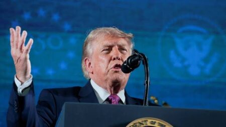 Trump Blocks USMCA Renewal, Triggering Six-Year Review