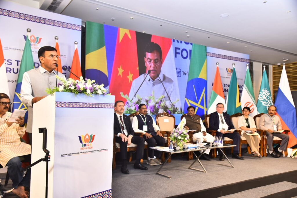 Mandaviya Opens 15th BRICS Trade Union Forum Summit in Hyderabad Mandaviya Opens 15th BRICS Trade Union Forum Summit in Hyderabad