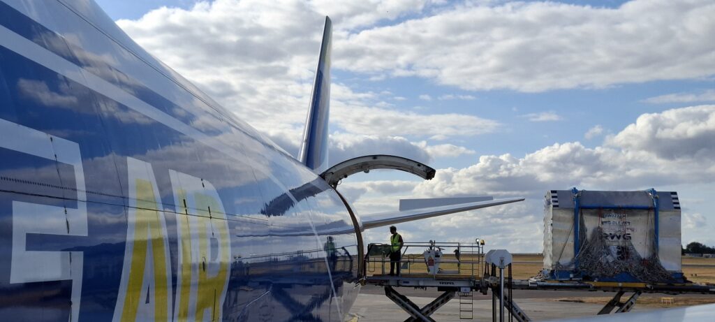 AIR ONE transports gas turbine to Kazakhstan