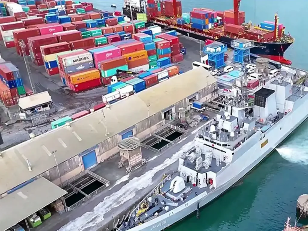 LDB Crosses 10 Crore EXIM Container Tracking Milestone 1 LDB Crosses 10 Crore EXIM Container Tracking Milestone