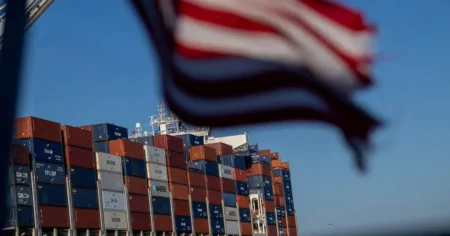 US Trade Deficit Narrows to $73.3 Billion in June 2026