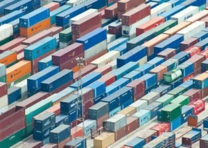 Asia-Europe Rates Fall as Suez Traffic Returns Asia-Europe Rates Fall as Suez Traffic Returns
