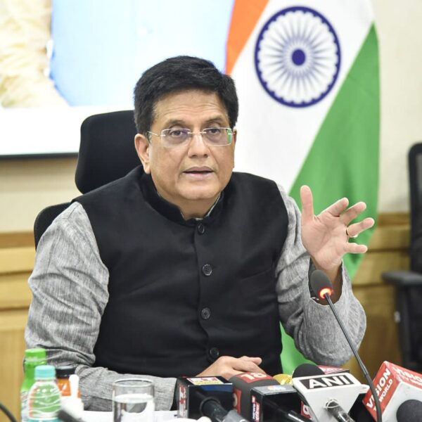 Shri Piyush Goyal Announces 1,000 Trained Personnel to Support Exporters At District Level
