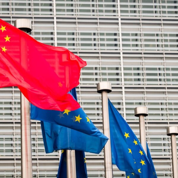  ECB Warns China’s Industrial Rise is Squeezing European Exporters