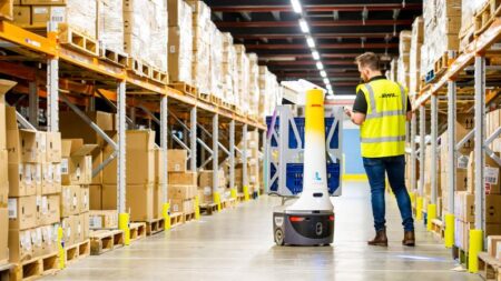 DHL Report: AI Reshapes Future of Logistics Work