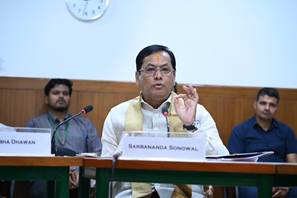 Shri Sarbananda Sonowal  reviews green shipping initiatives at TERI campus in Gurugram