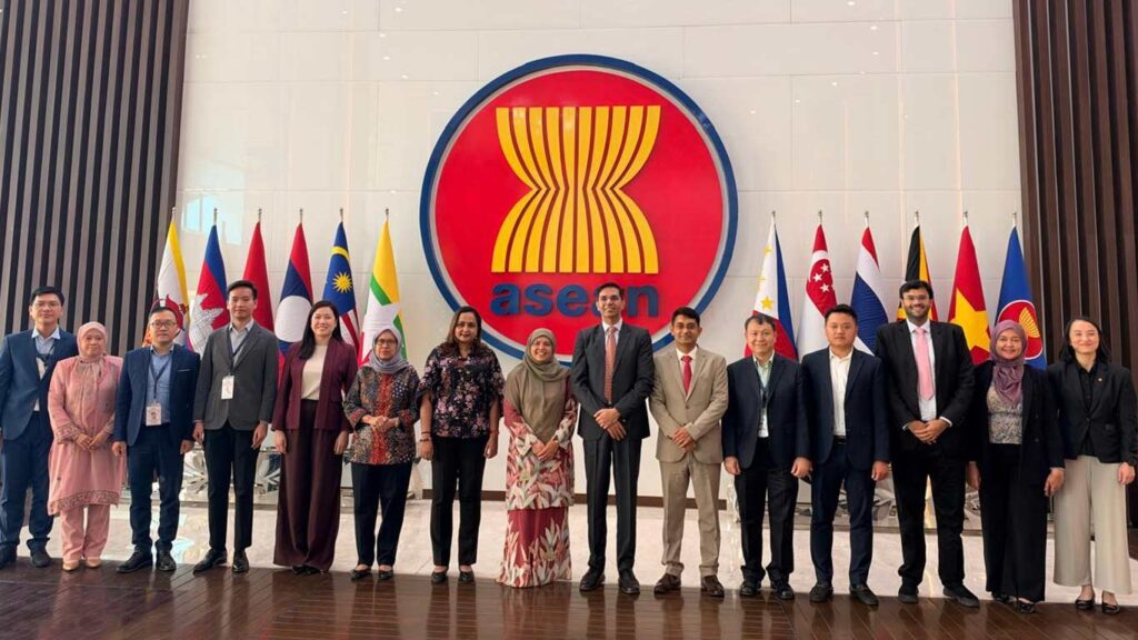 ASEAN and India review AITIGA at 15th Joint Committee meeting 1 ASEAN and India review AITIGA at 15th Joint Committee meeting