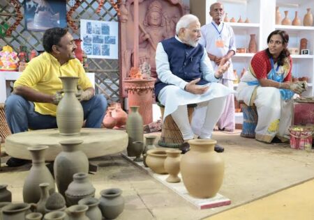 PM Vishwakarma Artisans Showcase Crafts at BRICS Forum
