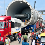 308-Wheel Truck Carrying 200-Tonne Vessel Rolls Into UP