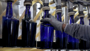 Liquor Group Says India’s Bulk Scotch Tariff Move Goes Against UK Trade Deal Liquor Group Says India’s Bulk Scotch Tariff Move Goes Against UK Trade Deal